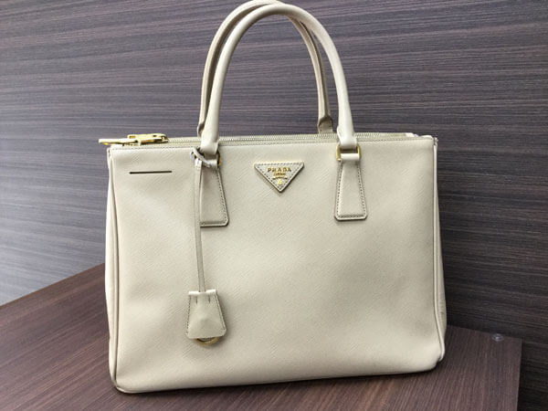 プラダ・サフィアーノのハンドバッグを買取|大阪|谷町店