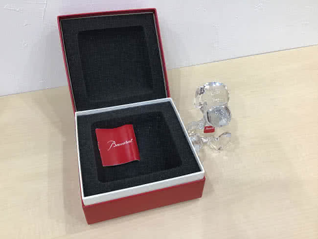 バカラ スヌーピーのフィギュアを買取 東京 世田谷区 三軒茶屋茶沢通り店 ブランド品の買取ならエコリング