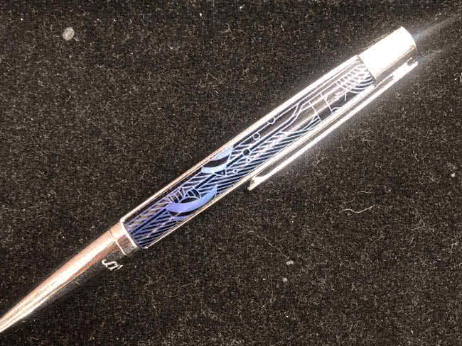 デュポン デフィ ワンピースコラボのボールペンを買取 越谷 南越谷店 ブランド品の買取ならエコリング