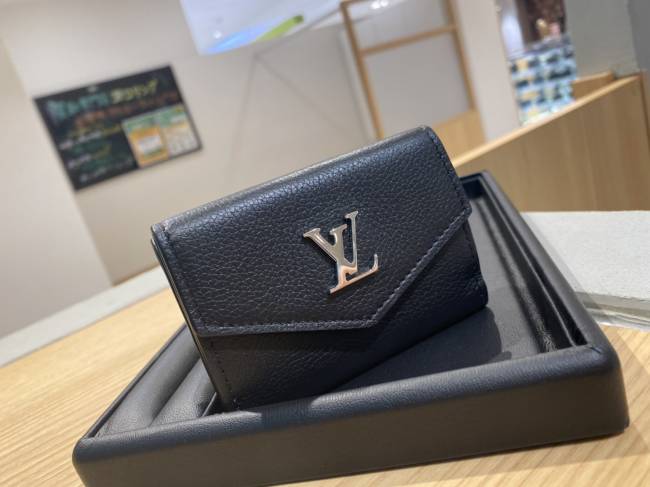 流行のアイテム Louis Vuitton ルイヴィトン ポルトフォイユ マイ