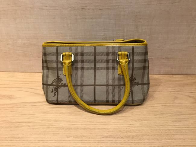 バーバリー・バッグを買取|名古屋|ららぽーと名古屋みなとアクルス店