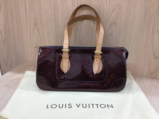 ルイヴィトン LOUIS VUITTON ヴェルニ ローズウッドアヴェニュー ...