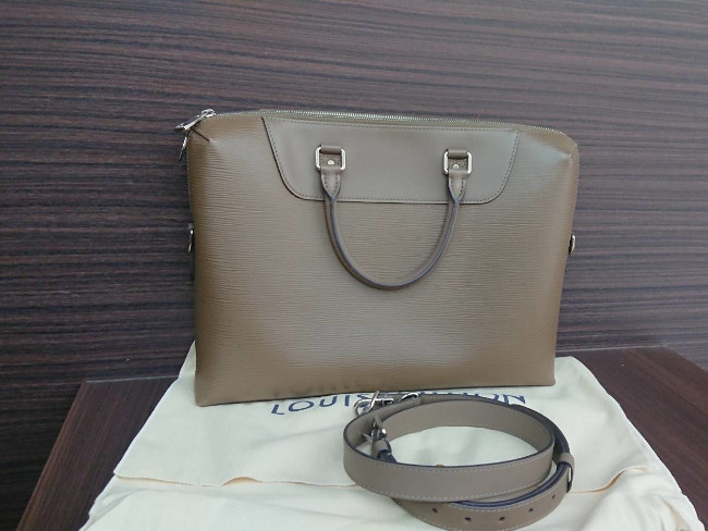 ルイヴィトン・ポルトドキュマン・ジュール・M51206を買取|東京・世田谷区|桜新町サザエさん通り店