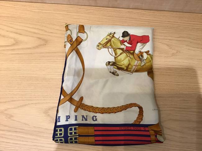 エルメス・カレ・JUMPINGを買取|名古屋|ららぽーと名古屋みなとアクルス店