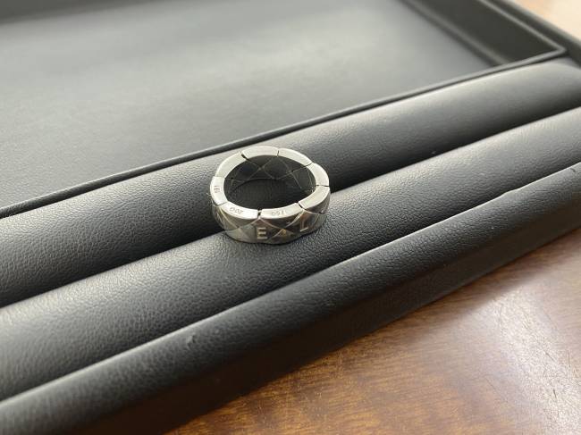 シャネル マトラッセロゴリングを買取 川口 わらび店 ブランド品の買取ならエコリング