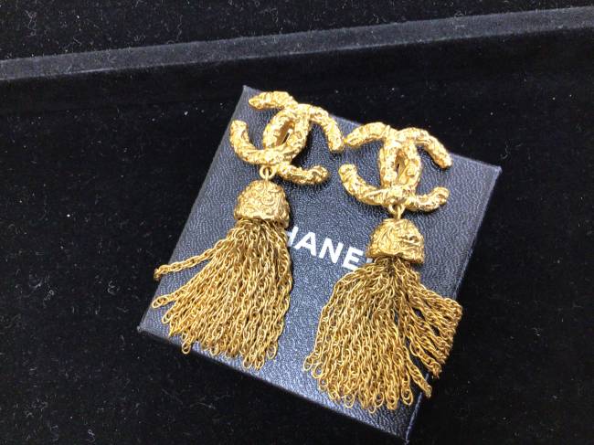 CHANELフリンジイヤリングココマーク