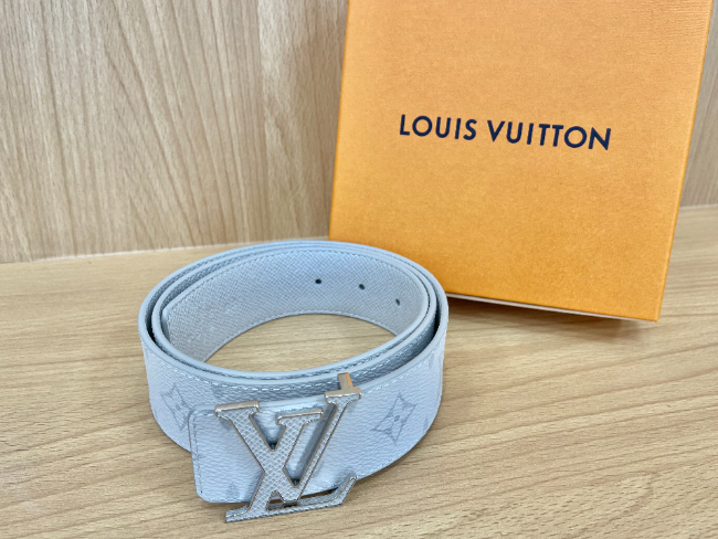 良品 ルイヴィトン サンチュール ベルト LSV ロゴバックル 