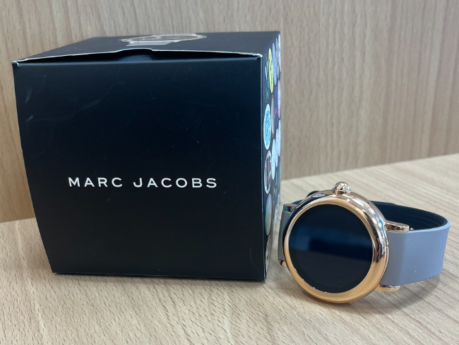 ょぴ   MARC JACOBS スマートウォッチ マークジェイコブス スマートウォッチ ょぴ MARC JACOBS