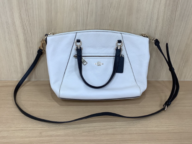 コーチ レザー 2way バッグ F057を買取 京都 宇治小倉店 ブランド品の買取ならエコリング