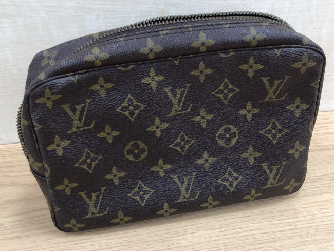 【状態考慮】LOUIS VUITTON セカンドバッグ トゥルーストワレット28 ルイヴィトン LOUIS VUITTON セカンドバッグ モノグラム トゥルースト