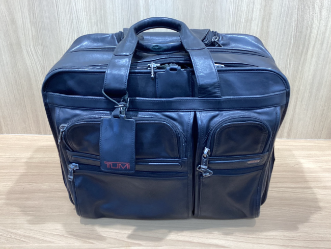TUMI レザー ボストンバック（TUMI 92149D4 本革 ナッパレザー 