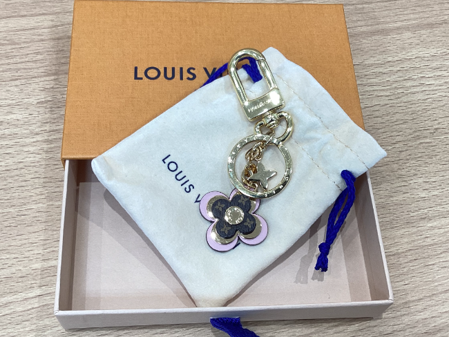 本日限定価格】ルイ・ヴィトンキーホルダー ポルトクレ