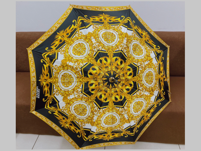 コテツ/ヴェルサーチ　折り畳み傘　バロック柄 ヴェルサーチ 折り畳み傘 バロック柄 ヴェルサーチの高価買取・査定