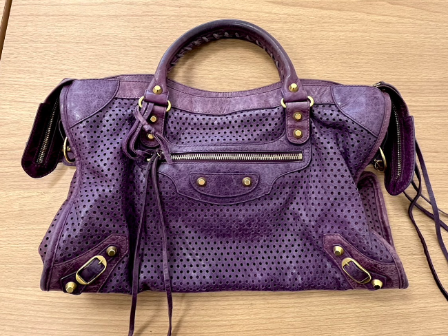 BALENCIAGA シティ パープル 紫 （美品】BALENCIAGA