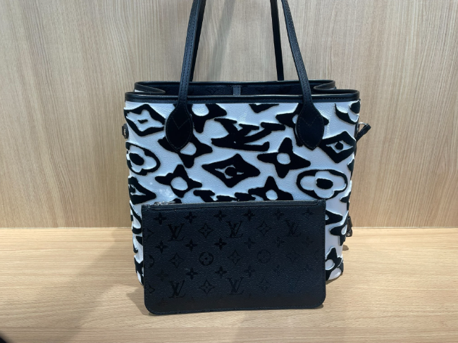 ルイヴィトン ウルスフィッシャー ネヴァーフルMM M45564を買取｜豊明  