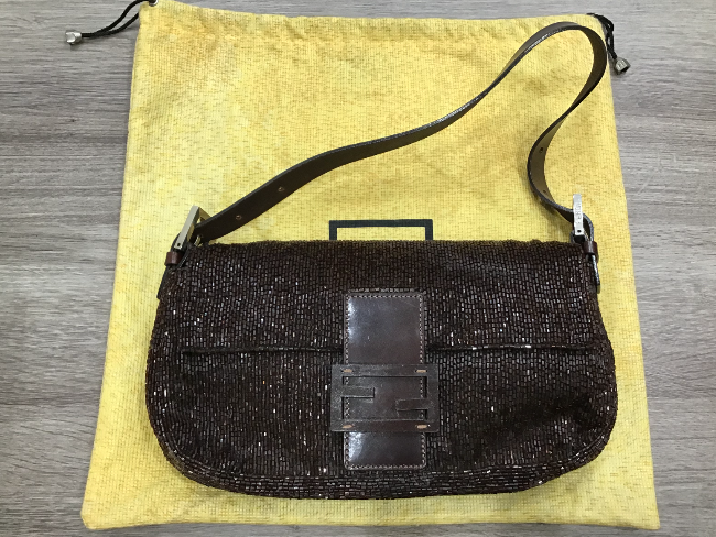 フェンディ マンマ金具ビーズワンショルダーバッグを買取｜東京・目黒 