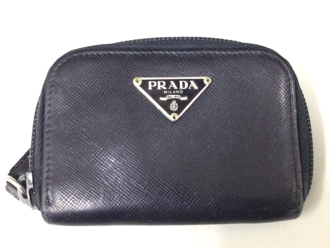 PRADA ブラック レザー キーケース PRADA ブラックレザーキーケース