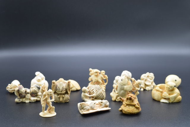 象牙彫刻コレクション 象牙彫刻 千手観音像（H37cm）本象牙 豪華置物 美術工芸品