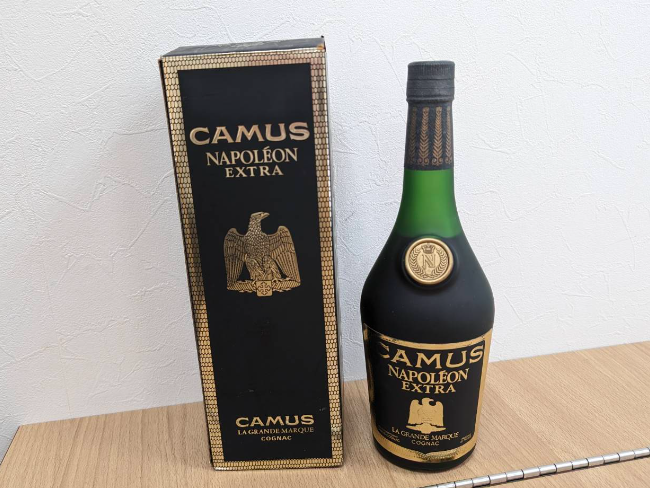 未開栓 CAMUS カミュ ナポレオン エクストラ コニャック 700ml カミュ