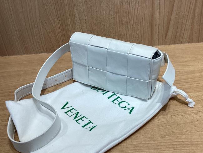 ボッテガ・ヴェネタ ベルトバッグの高価買取・査定ならブランド買取の