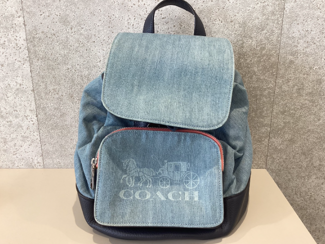 COACH デニム&レザーリック
