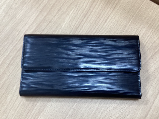 極美品 ルイヴィトン エピ 長財布 ポルトフォイユ