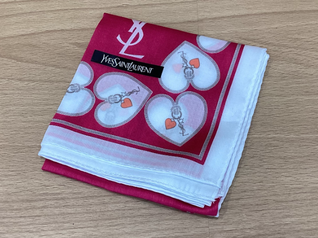 イヴ・サンローラン ハンカチセット　ハート柄 847814775.jpg?1582009395