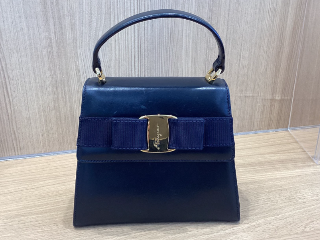 フェラガモ カチューシャ ティファニーブルー Salvatore Ferragamo フェラガモ FERRAGAMO ヘアアクセサリー