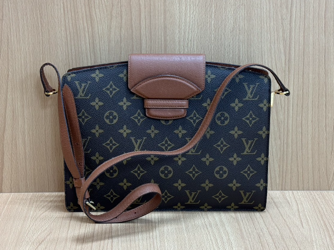 ルイヴィトン モノグラムのクルセル M51375を買取｜愛知県あま市 
