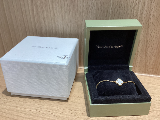 ヴァンクリーフ＆アーペル　空箱　ブレスレット用 ヴァンクリーフ＆アーペル ブレスレット用 箱