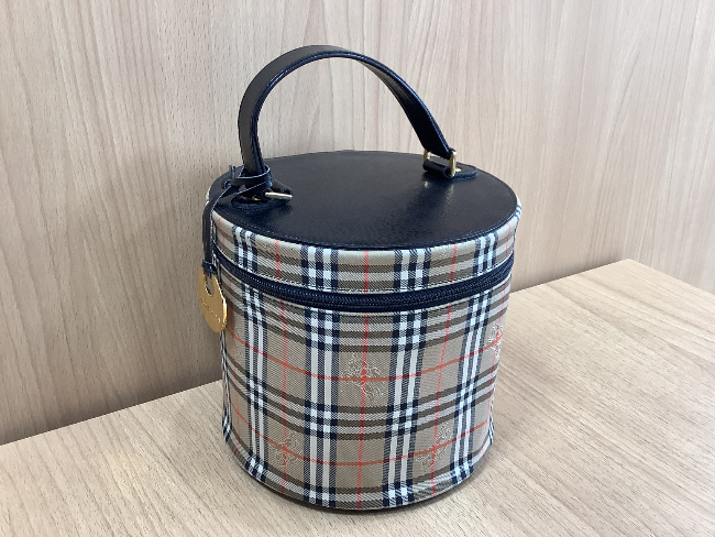 バーバリーロンドン ノバチェック ハンドバッグ バニティ アクセサリーポーチ バーバリー バニティバッグ ハンドバッグ BURBERRY - バーバリー