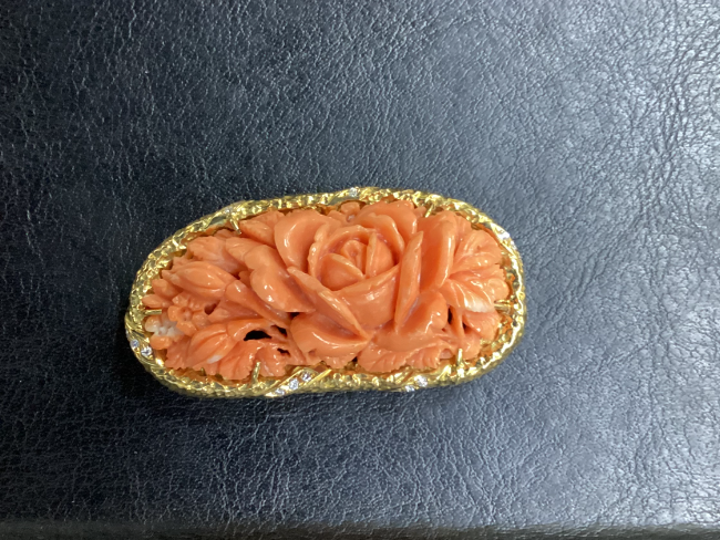 化石珊瑚 金魚彫刻 ブローチ 567 おおきい 売買されたオークション情報 
