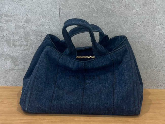 プラダ カナパ M デニムを買取｜愛知県小牧市｜小牧店 ｜ ブランド品の 