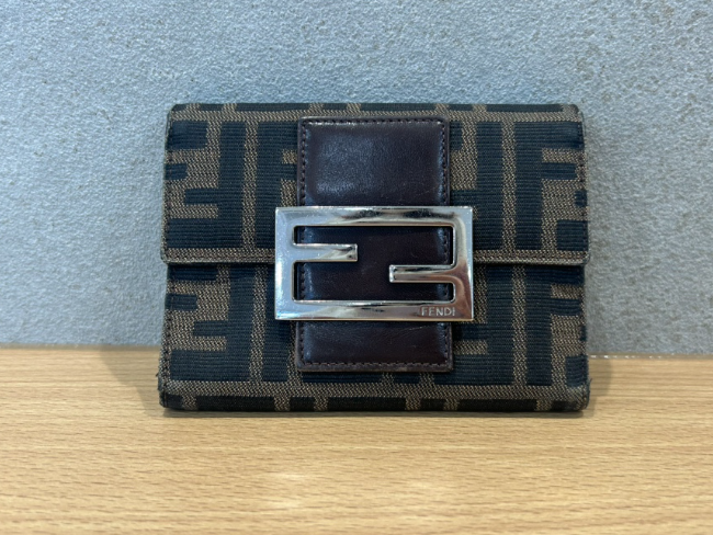 フェンディ ズッカ柄 財布を買取｜大阪府枚方市｜枚方店 ｜ ブランド品 