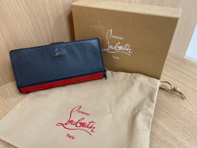✨人気✨ クリスチャンルブタン 長財布 ラバーソール レオパード レザー ✨人気✨ クリスチャンルブタン 長財布 ラバーソール レオパード レザー