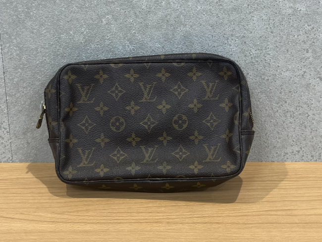 ルイヴィトン モノグラム トゥルーストワレット23 M47524を買取｜愛知 