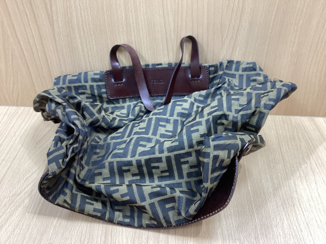 FENDI ハンドバッグ 持ちこん トート ズッカ キャンバス レザー 