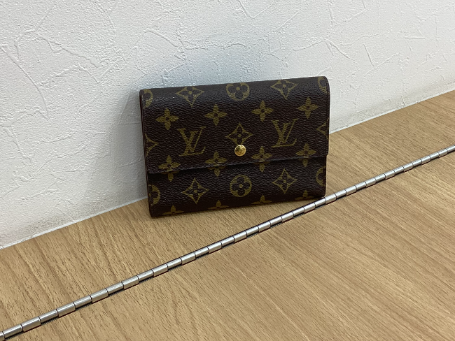 LOUIS VUITTON ポルトフォイユ インターナショナル 長財布 エピ 