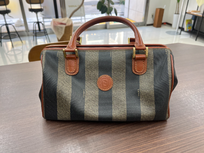 フェンディ FENDI ペカン ペカン柄 ボストンバッグ ハンドバッグ FENDIペカン柄ボストンバッグ