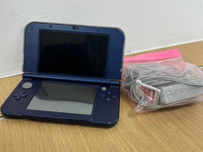 ニンテンドー3DS - ニンテンドー3DS ブラック 本体 きせかえ &amp;ドラクエⅪ動作品 ニンテンドー3DS ブラック 本体 きせかえ &ドラクエⅪ動作品