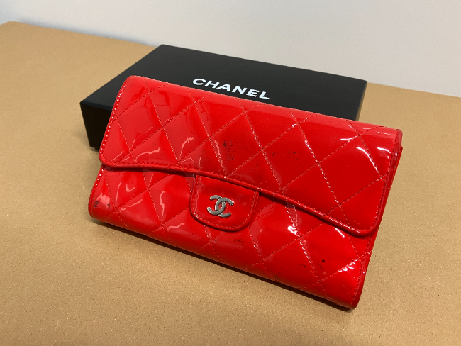 CHANEL 赤 キルティング 長財布