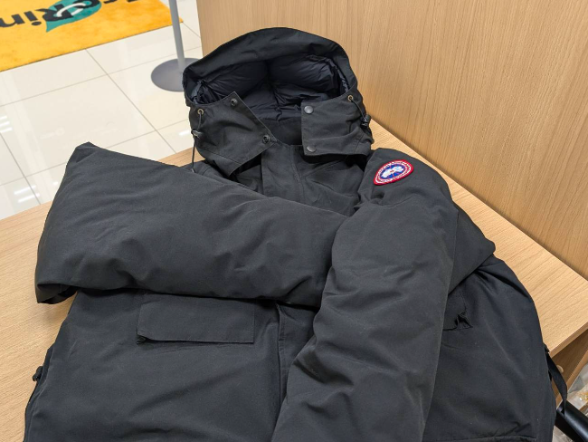 カナダグース ダウンジャケットXL 4071M を買取｜神奈川県横浜市鶴見区 