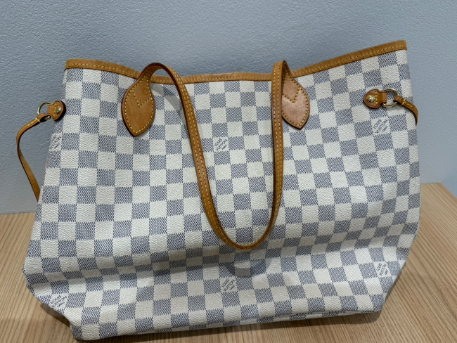 ルイヴィトン ダミエアズール ネヴァーフルMMを買取｜東京都墨田区  