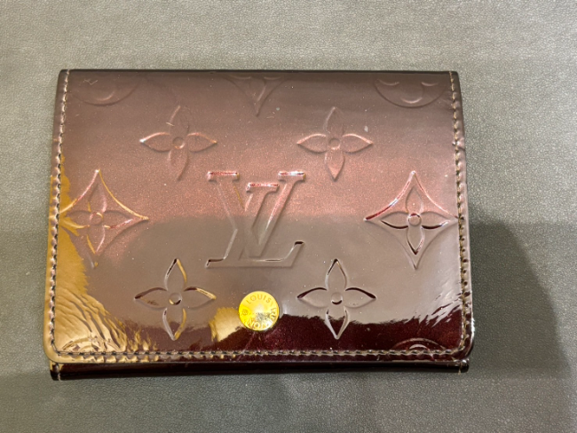 ルイヴィトン ヴェルニ カードケース