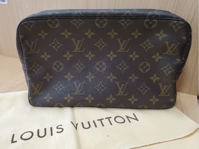 LOUIS VUITTON M47522 モノグラム トゥルーストワレット