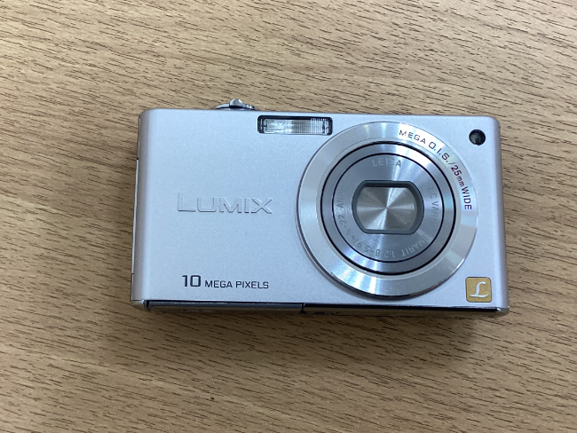 Panasonic LUMIX DMC-FX37 パナソニック シルバー 【公式通販】