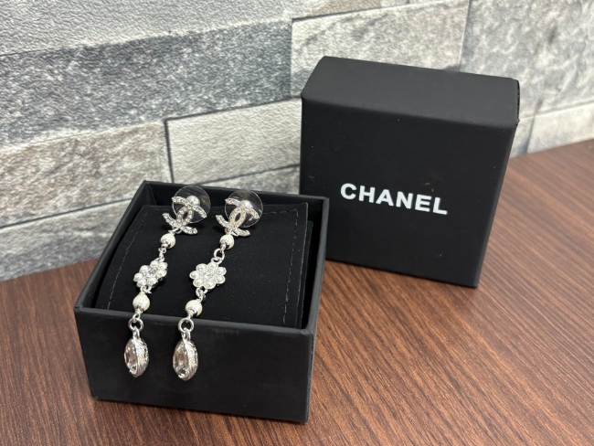 CHANEL シルバーピアス ココマーク（シャネル ココマーク