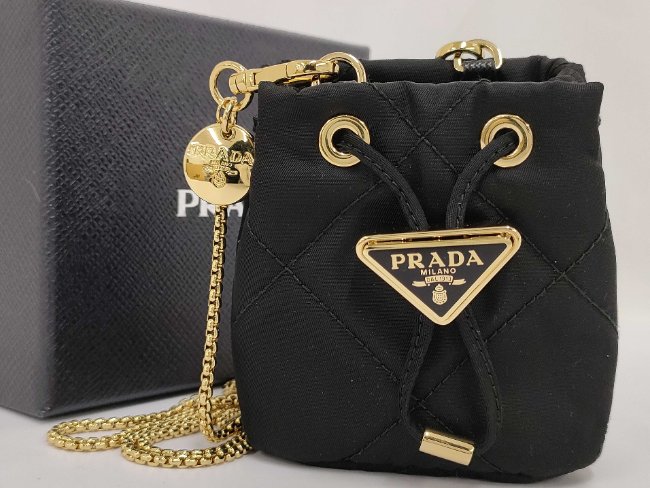 【本日限定価格】PRADA プラダ ミニポーチ 1TT130 RE-NYLON 楽天市場】【ｸｰﾎﾟﾝ5%OFF】プラダ／PRADA ”Re Nylon ミニポーチ