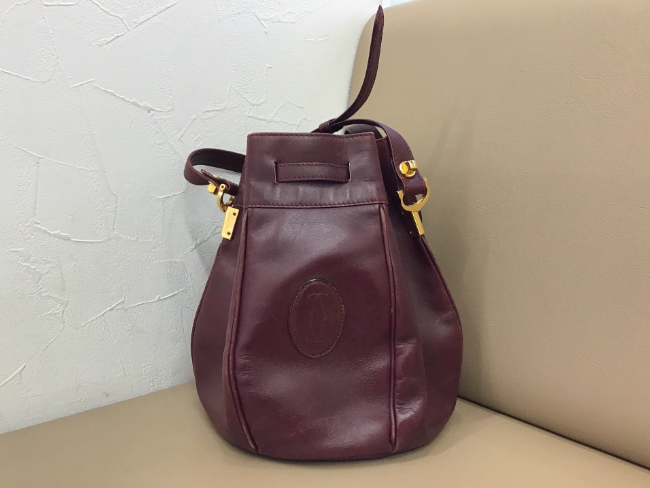 カルティエ マストライン 巾着バッグを買取｜埼玉県さいたま市中央区  