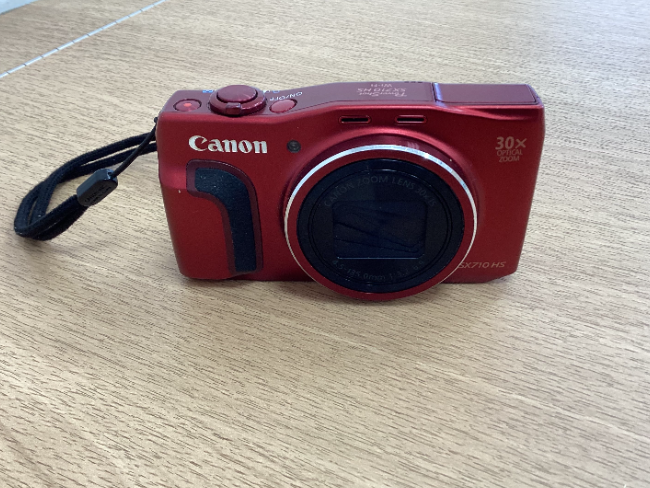 キャノン PowerShot SX710 HS レッドを買取｜福岡県北九州市八幡西区 